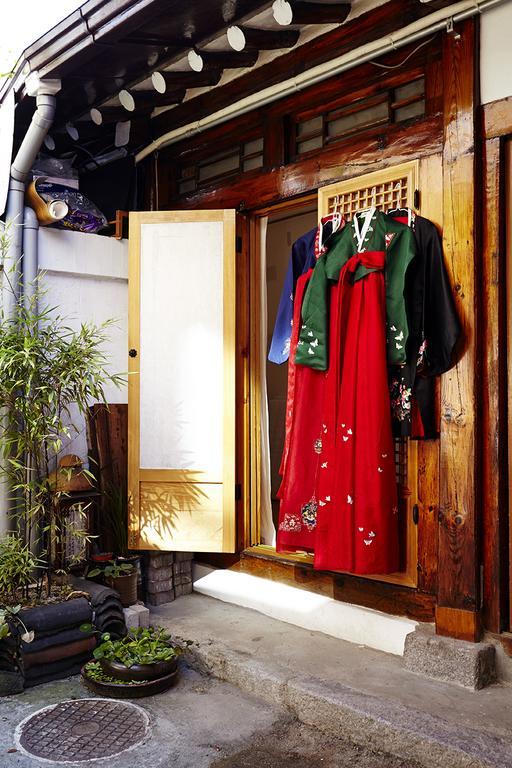 Vine Hanok Guesthouse Szöul Kültér fotó