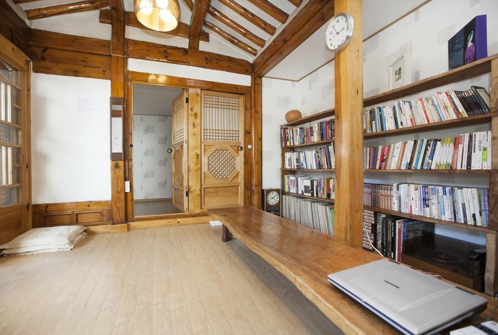 Vine Hanok Guesthouse Szöul Kültér fotó