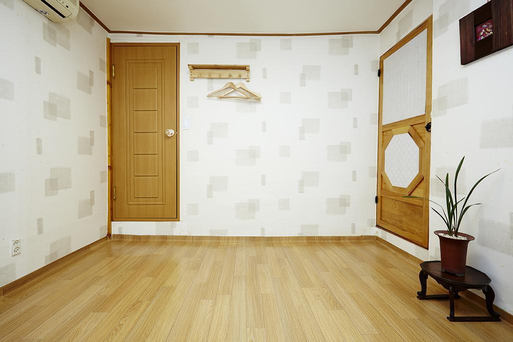 Vine Hanok Guesthouse Szöul Szoba fotó