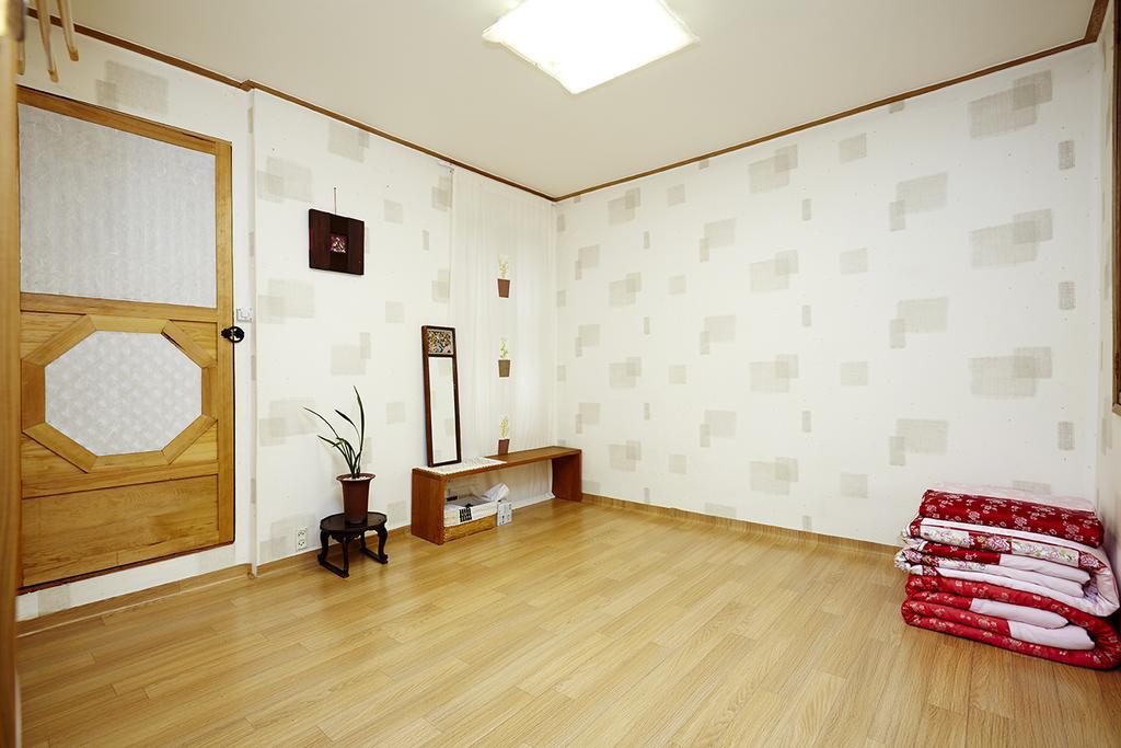 Vine Hanok Guesthouse Szöul Szoba fotó